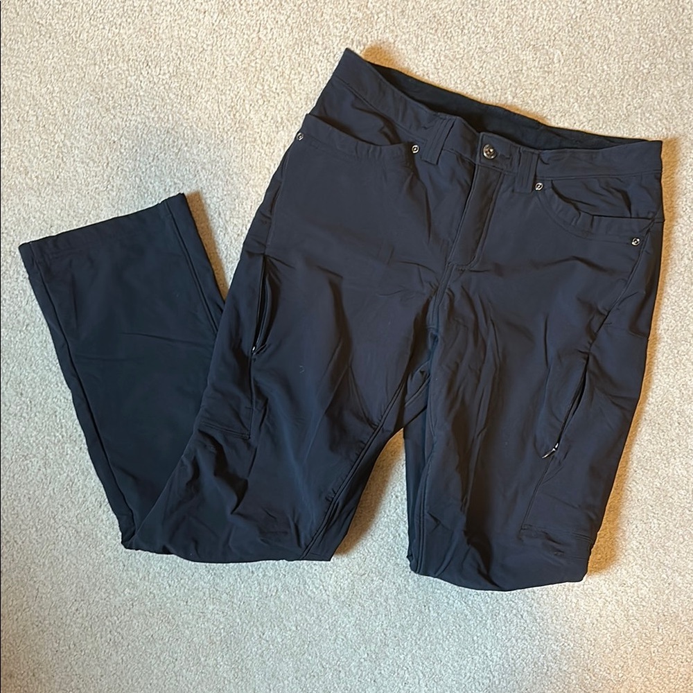 Women’s Duluth Trading lined Flexpedition pants. Black. 10x31